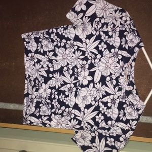 Short sleeve crop top